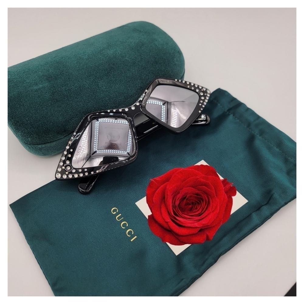 Gucci Geometric Black Sunglasses With Crystals NEW